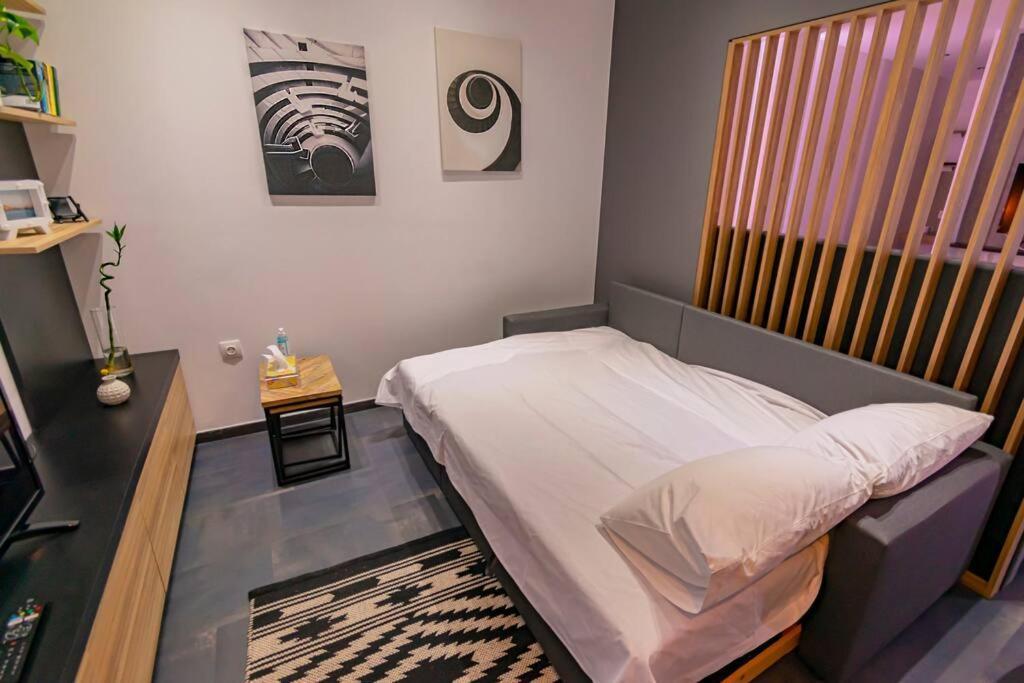 Apartment Tsimiski Contemporary 2